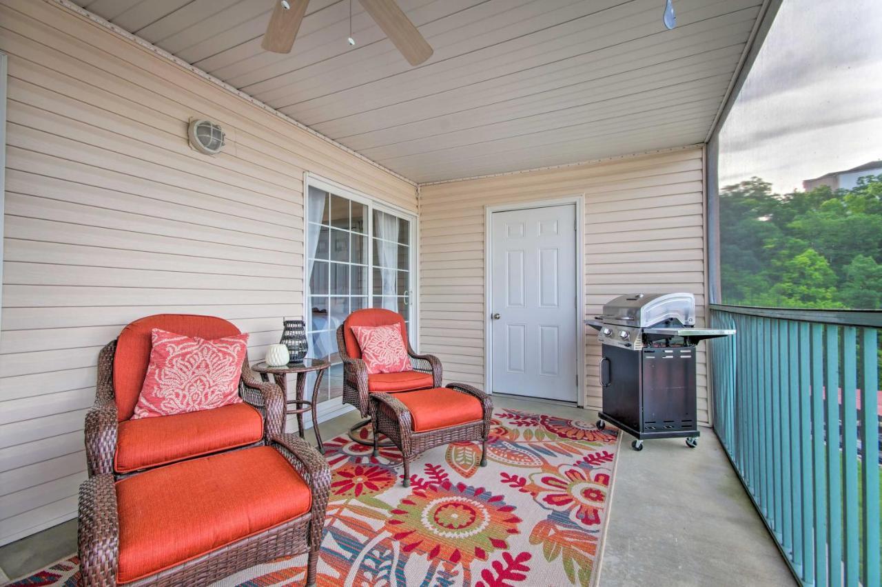 Sleek Lake Ozark Gem With Views And Pool Access! Exterior photo